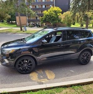 Meet your Posher, Jay